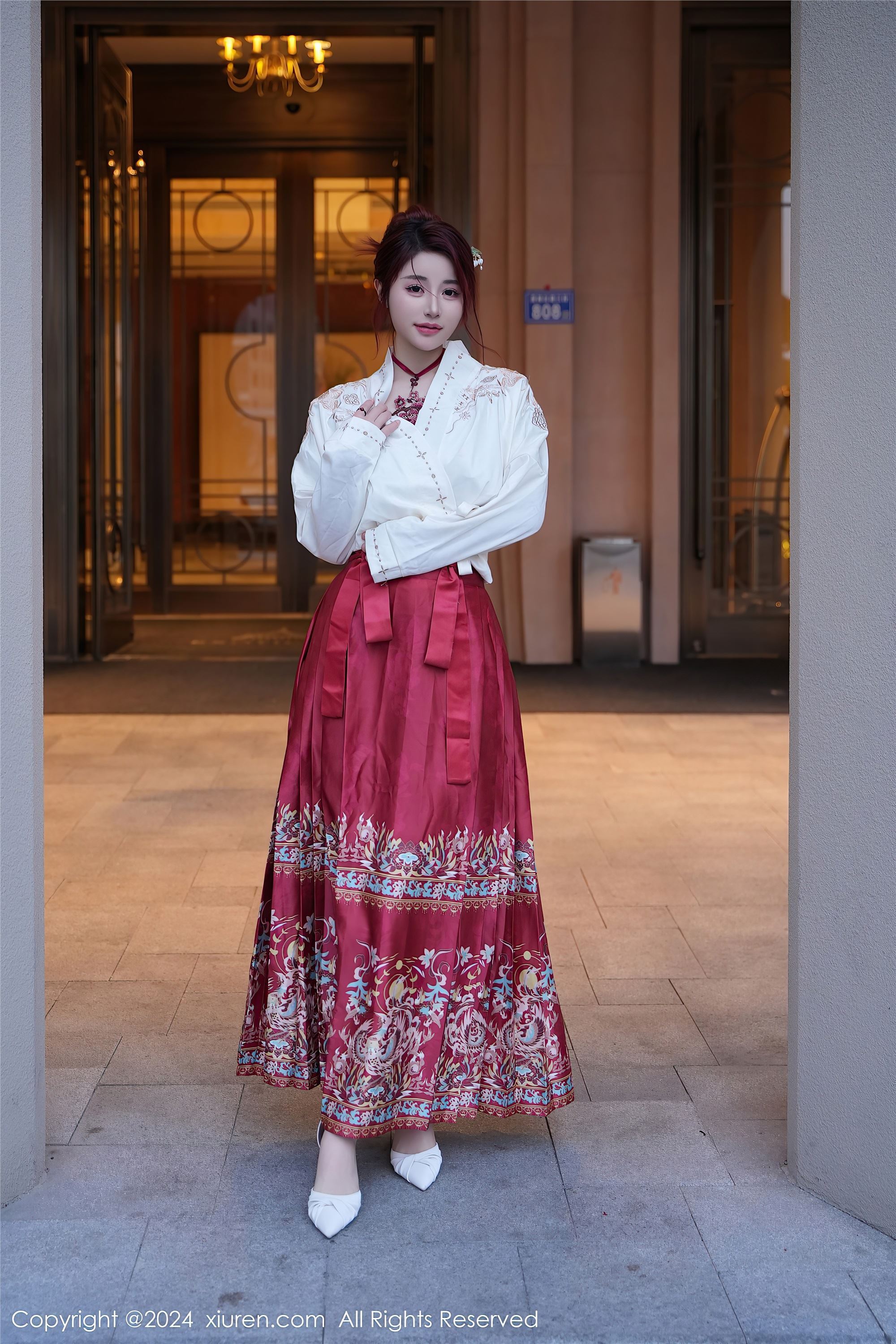 Xiuren秀人网 2024.01.19 NO.7985 美七Mia